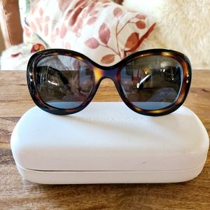 Marc Jacobs Chic Oversized Round Sunglasses